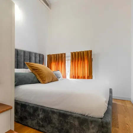 Filigrana House & Courtyard - By Sleep In *